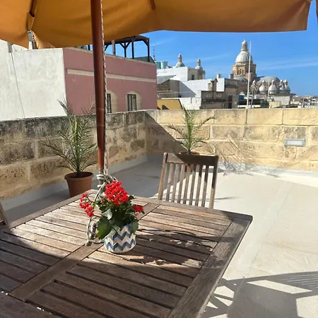 Apartamento Iris -Paola Modern Townhouse Exterior foto
